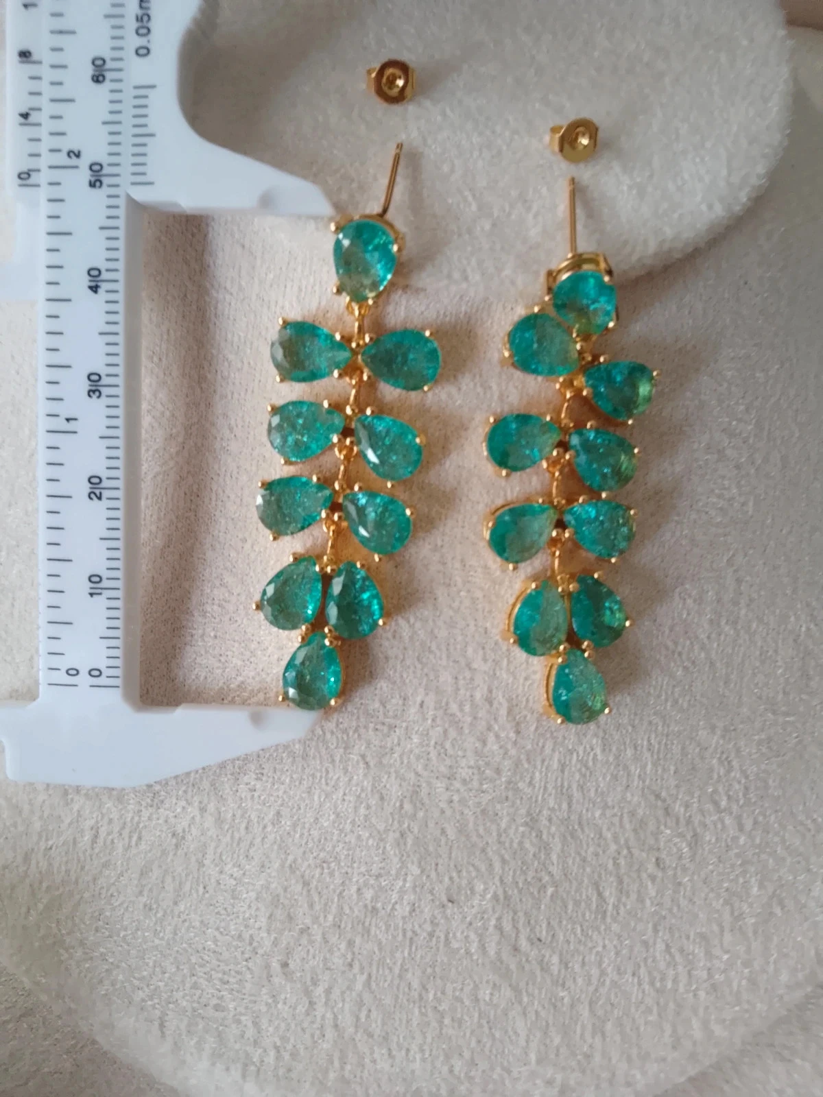 Boucles d'oreilles cascades de zircons vert d'eau – photo 2
